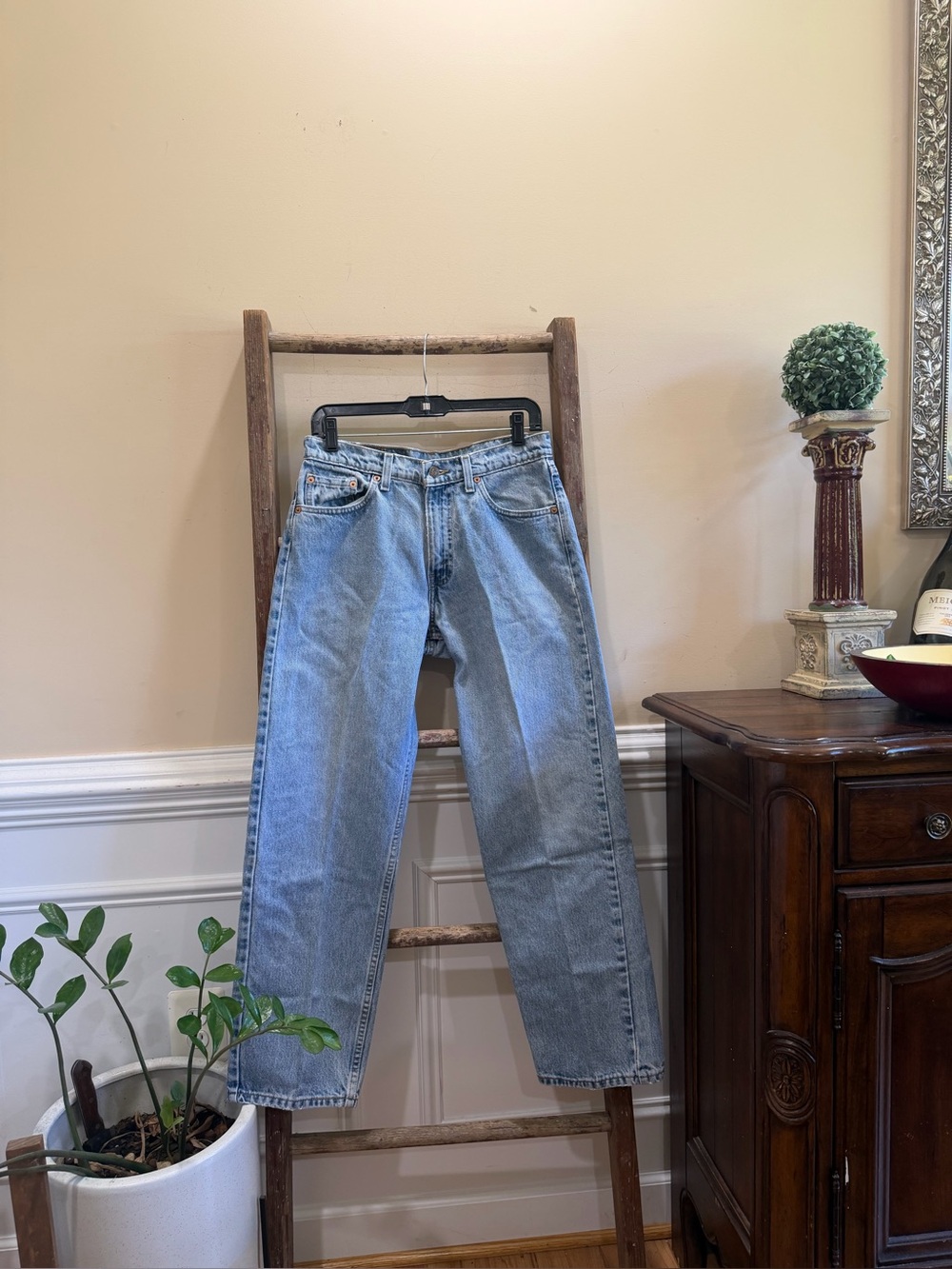 Vintage Levi’s Wide Leg Loose Fit Jeans